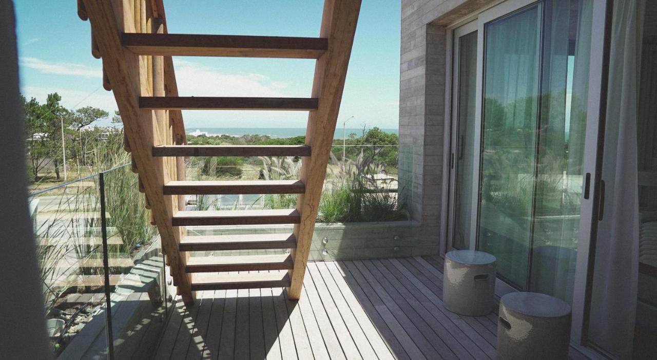 Casagrande Hotel & Beach Club José Ignacio Extérieur photo A straight staircase